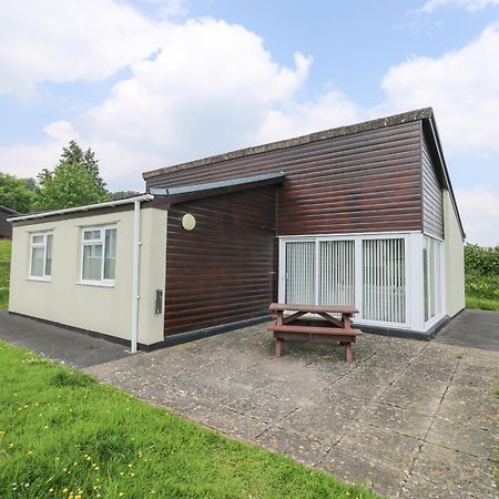 Harcombe House Bungalow 1 Newton Abbot Exterior photo