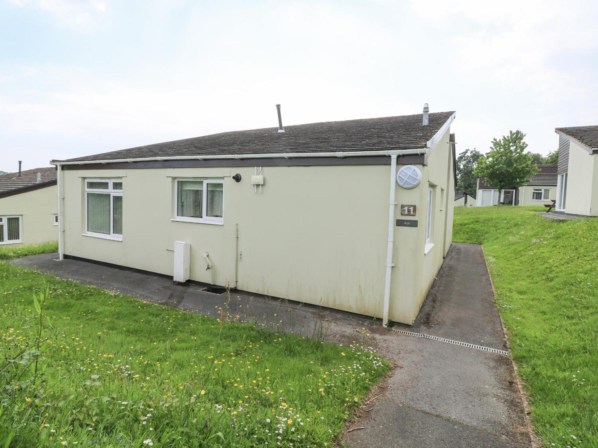 Harcombe House Bungalow 1 Newton Abbot Exterior photo