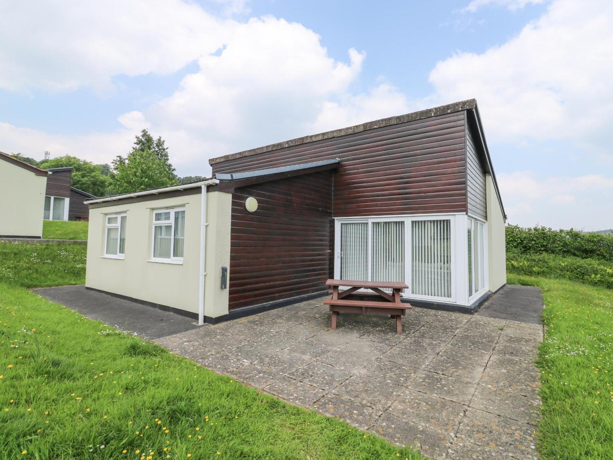 Harcombe House Bungalow 1 Newton Abbot Exterior photo